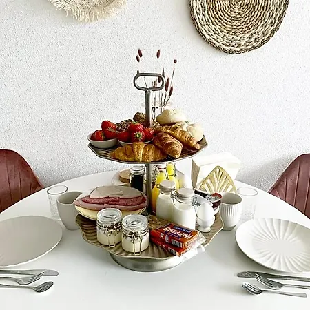 Sea Soon Bed & Breakfast 3*