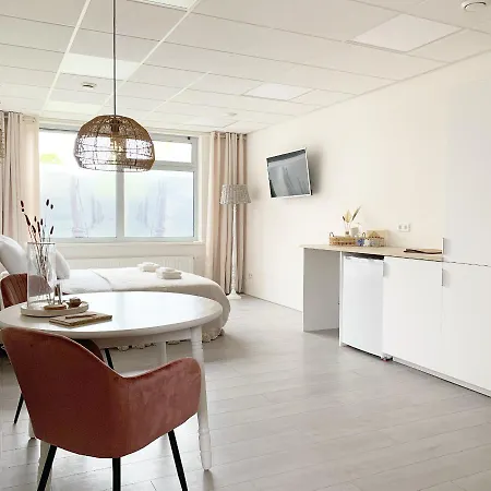 Sea Soon دِن بورِخْ